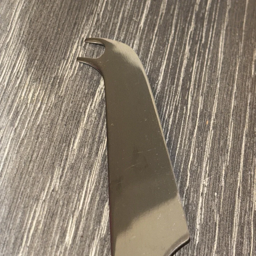 Mikasa Black Plastic Handle ‎ Cheese Pick/Knife